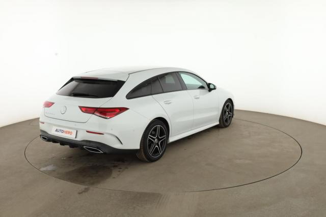 Mercedes Benz Cla Shooting Brake image 8