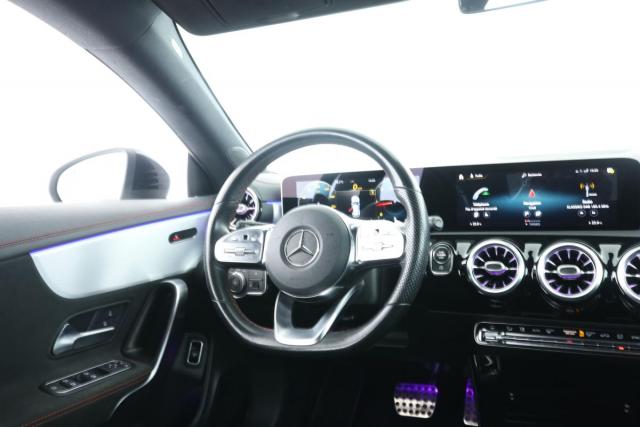 Mercedes Benz Cla Shooting Brake image 5