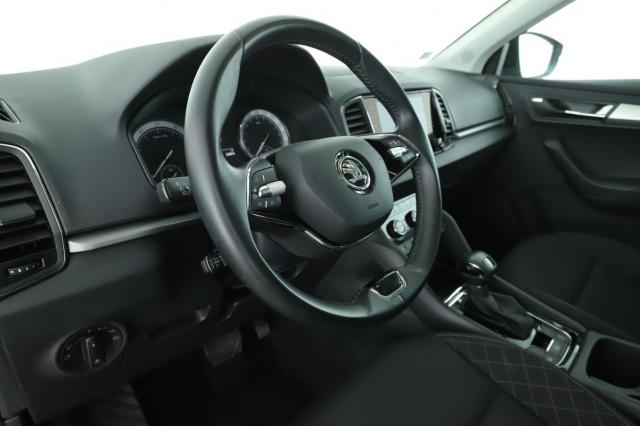 Skoda Karoq image 6
