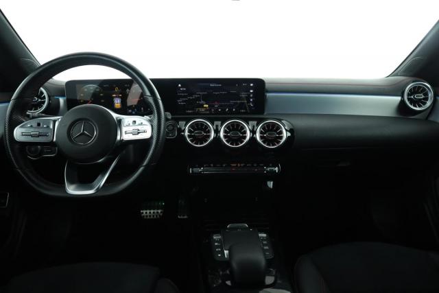 Mercedes Benz Cla image 3