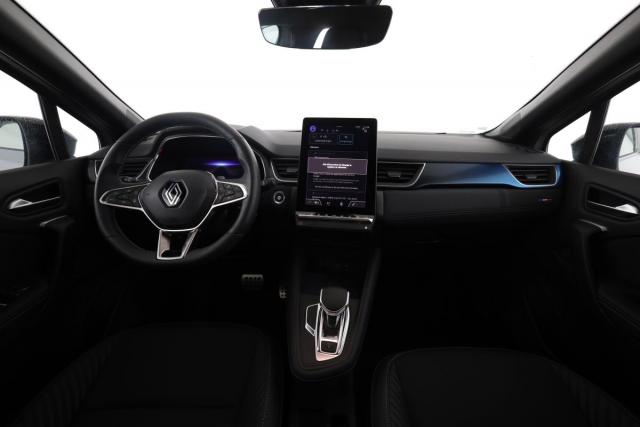 Renault Captur image 8