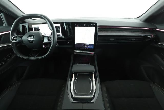 Renault Austral image 9