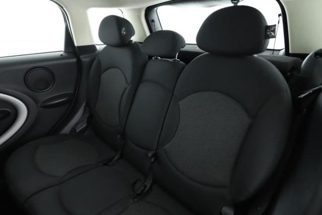 Mini Countryman image 2