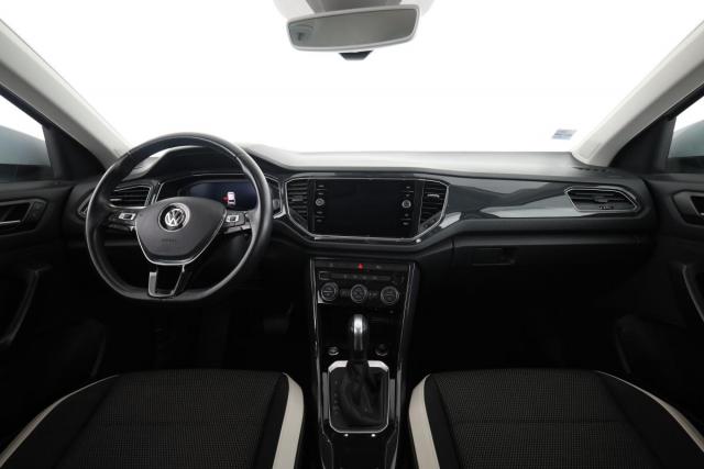 Volkswagen T-Roc image 8