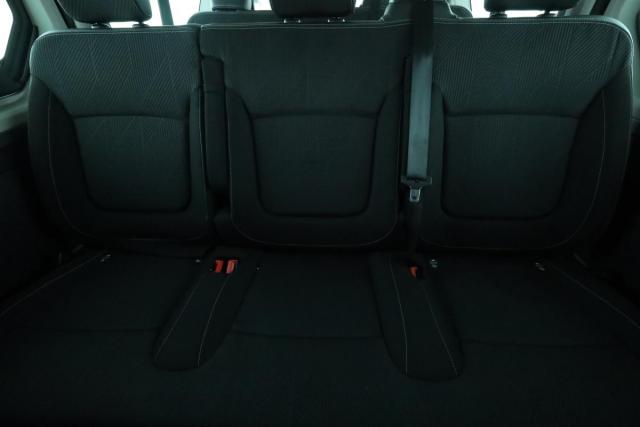 Renault Trafic image 1