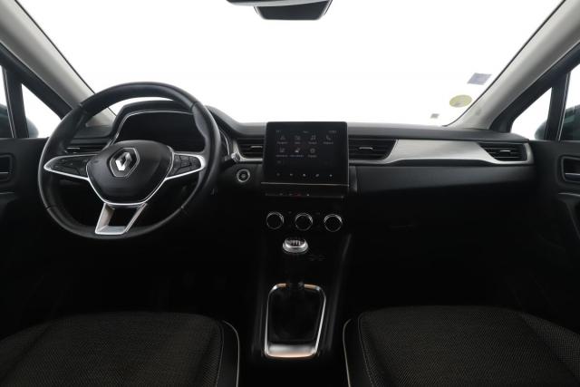 Renault Captur image 9