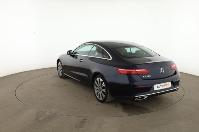 Mercedes Benz Classe E Coupe image 9