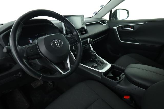 Toyota Rav4 image 3