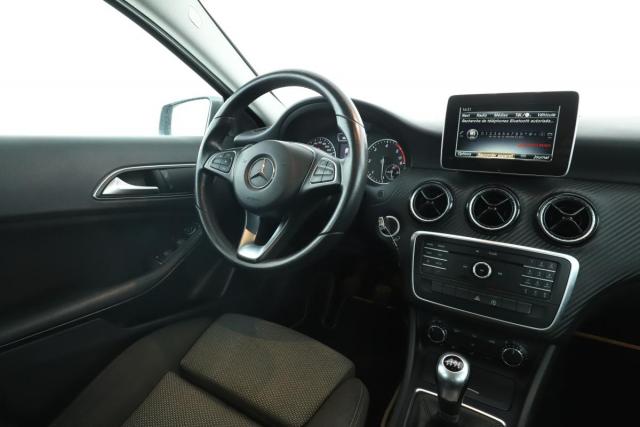 Mercedes Benz Gla image 4
