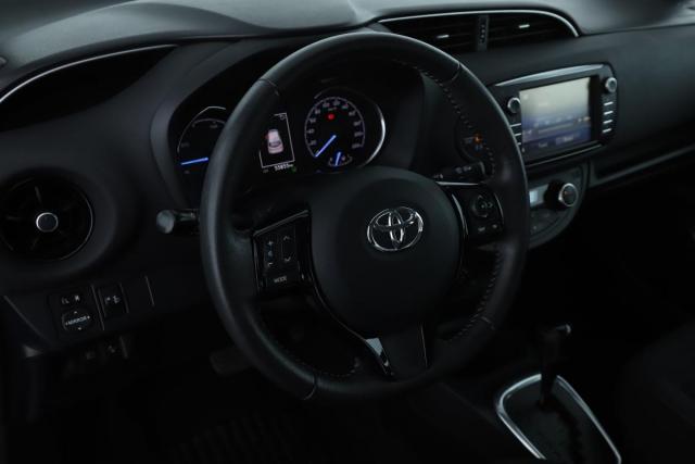 Toyota Yaris image 8