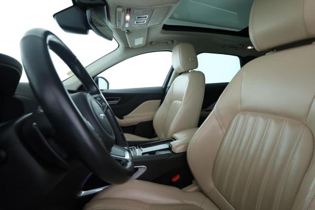 Jaguar F-Pace image 7