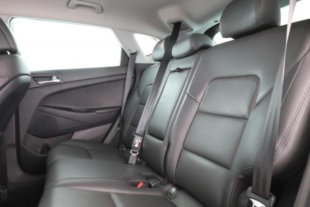 Hyundai Tucson image 4