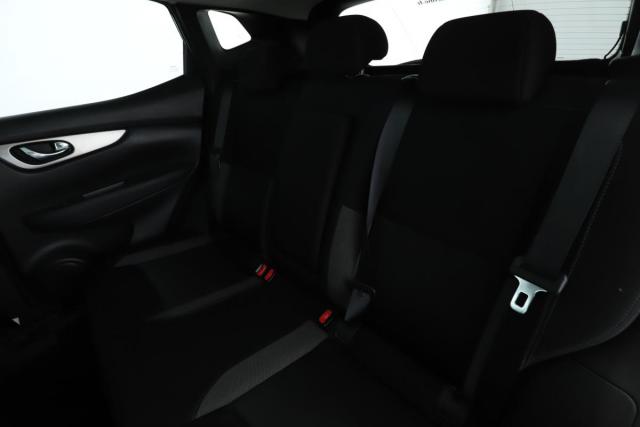 Nissan Qashqai image 1