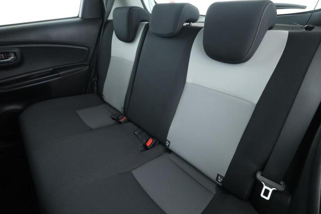 Toyota Yaris image 6