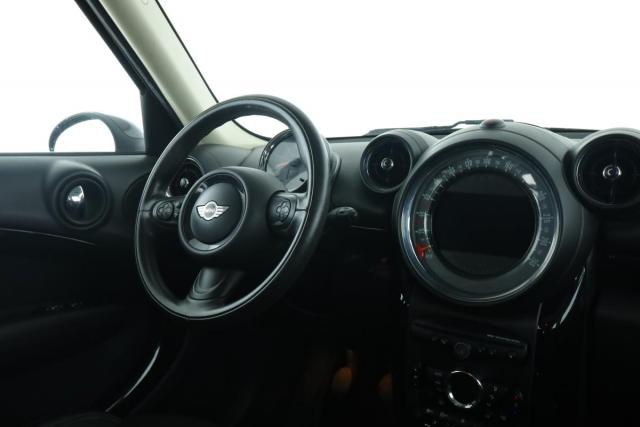 Mini Countryman image 5