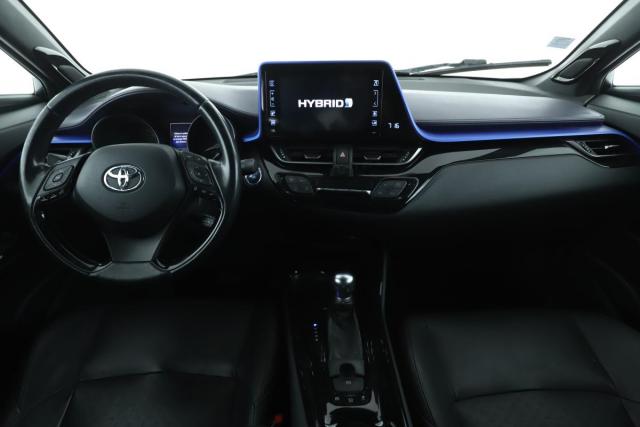 Toyota C-Hr image 2