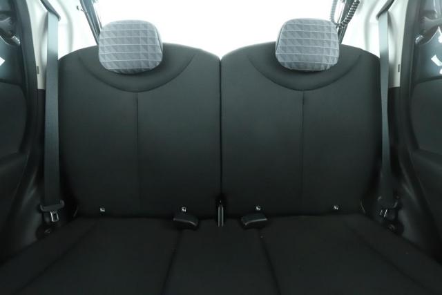 Peugeot 108 image 8