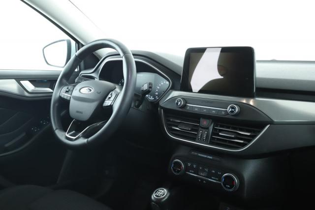 Ford Focus image 9