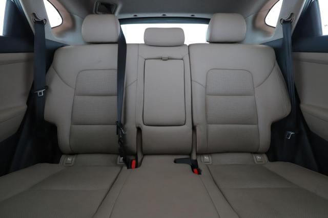 Hyundai Tucson image 8