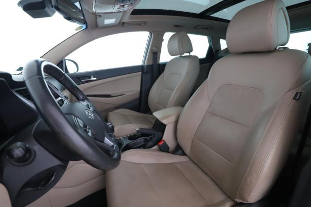 Hyundai Tucson image 9