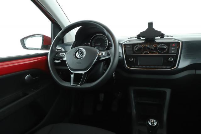 Volkswagen Up! image 2