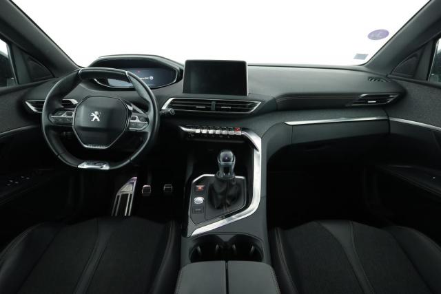 Peugeot 3008 image 2