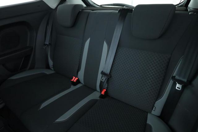 Ford Fiesta image 6