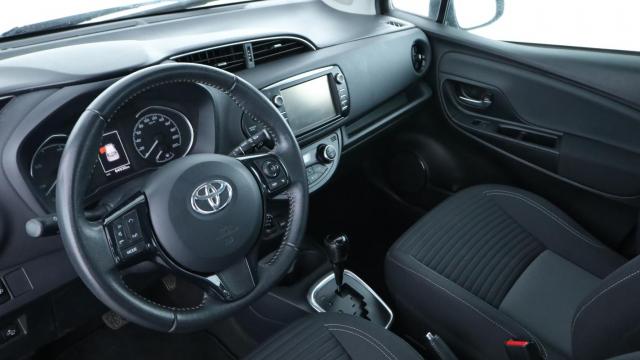 Toyota Yaris image 6