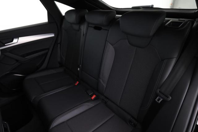 Audi Q5 Sportback image 8