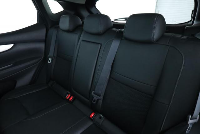 Nissan Qashqai image 2