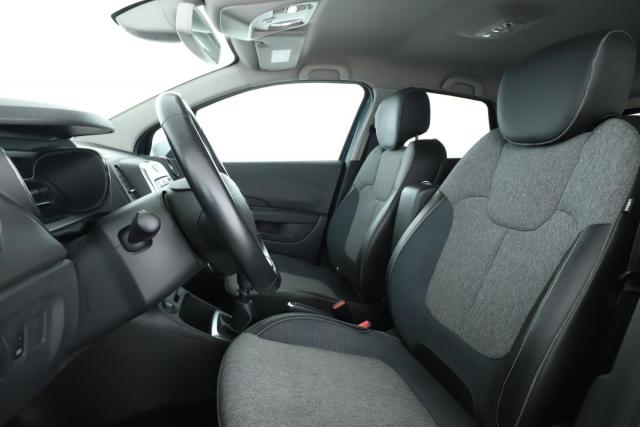 Renault Captur image 2