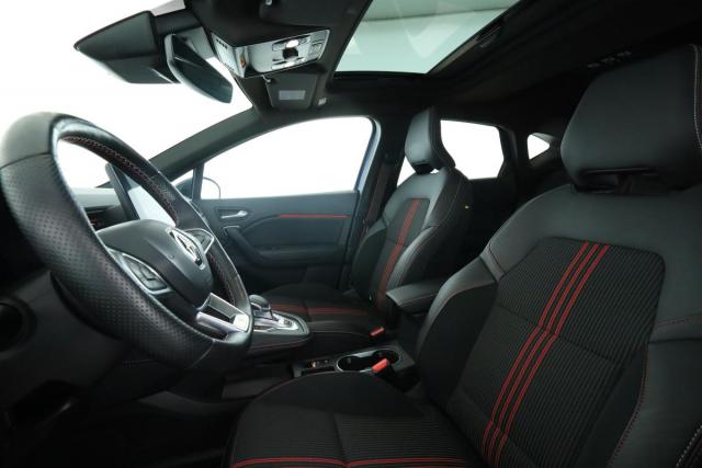 Renault Captur image 9