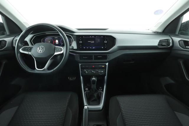 Volkswagen T-Cross image 6
