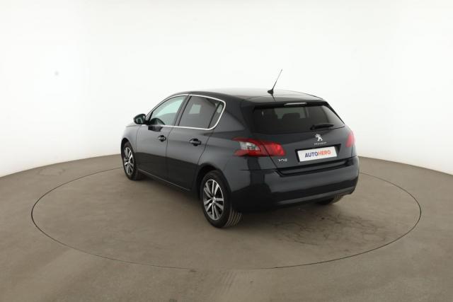 Peugeot 308 image 8