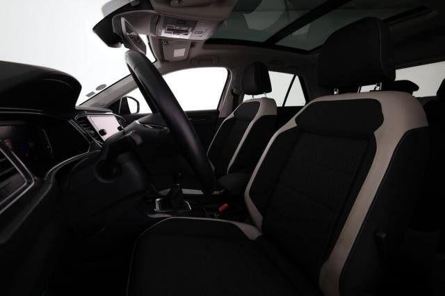 Volkswagen T-Roc image 3