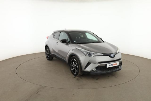 Toyota C-Hr image 2