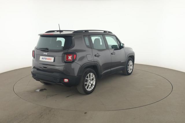 Jeep Renegade image 5