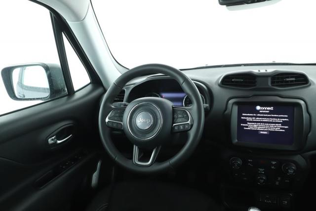 Jeep Renegade image 8
