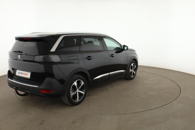 Peugeot 5008 image 8