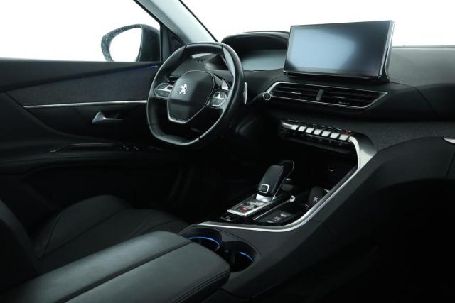 Peugeot 5008 image 1