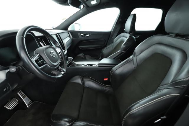 Volvo Xc60 image 2