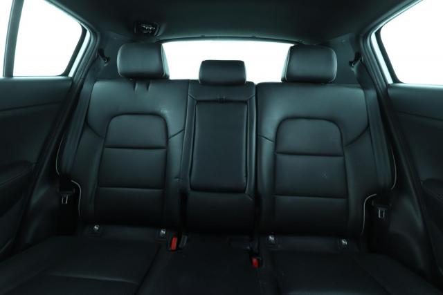 Kia Sportage image 6