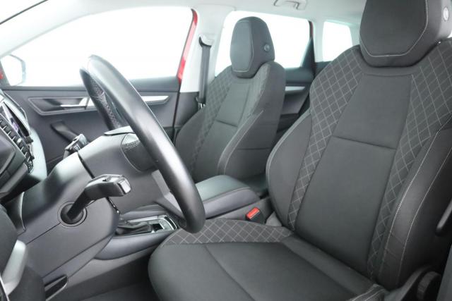 Skoda Karoq image 7