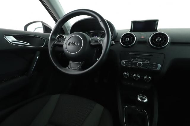 Audi A1 Sportback image 8