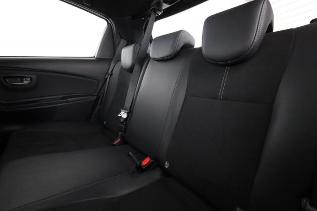 Toyota Yaris image 3