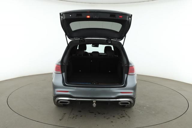 Mercedes Benz Glc image 9