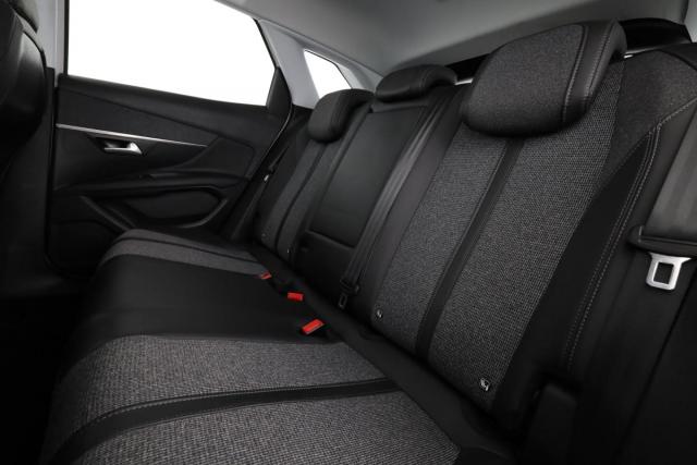 Peugeot 3008 image 3