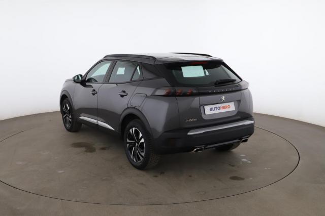 Peugeot 2008 image 3
