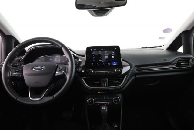 Ford Fiesta image 8
