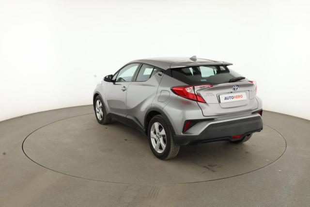 Toyota C-Hr image 7